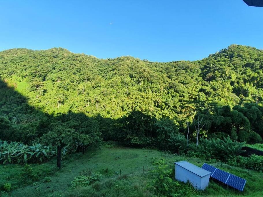 Spacieux Appartement A La Villa Montagne 勒卡尔贝 外观 照片